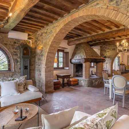 Villa La Lespa *